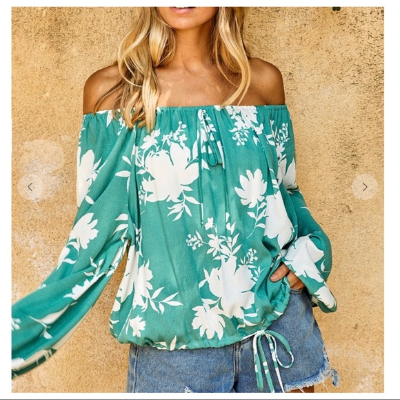 Boho Chic Fabulous Print On or Off The Shoulder Top -Tropical print - Picture 2 of 5